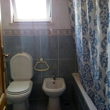 Apartamento Casa - - 110 & 108 Apartment *